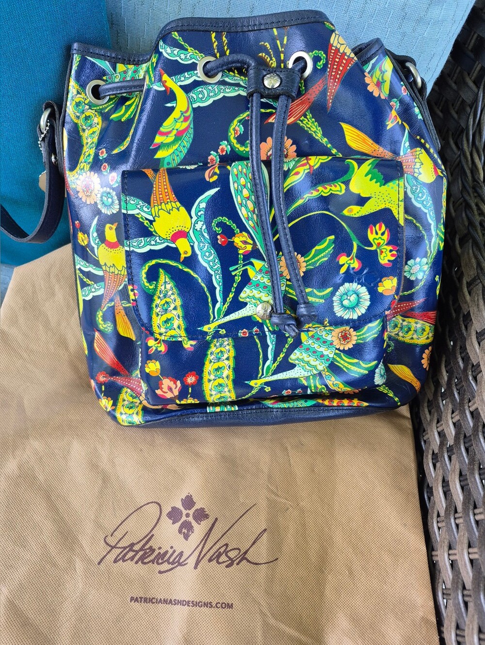 Patricia Nash Sabina Drawstring Bucket Shoulder Bag In Birds Of Paradise‎ NWT